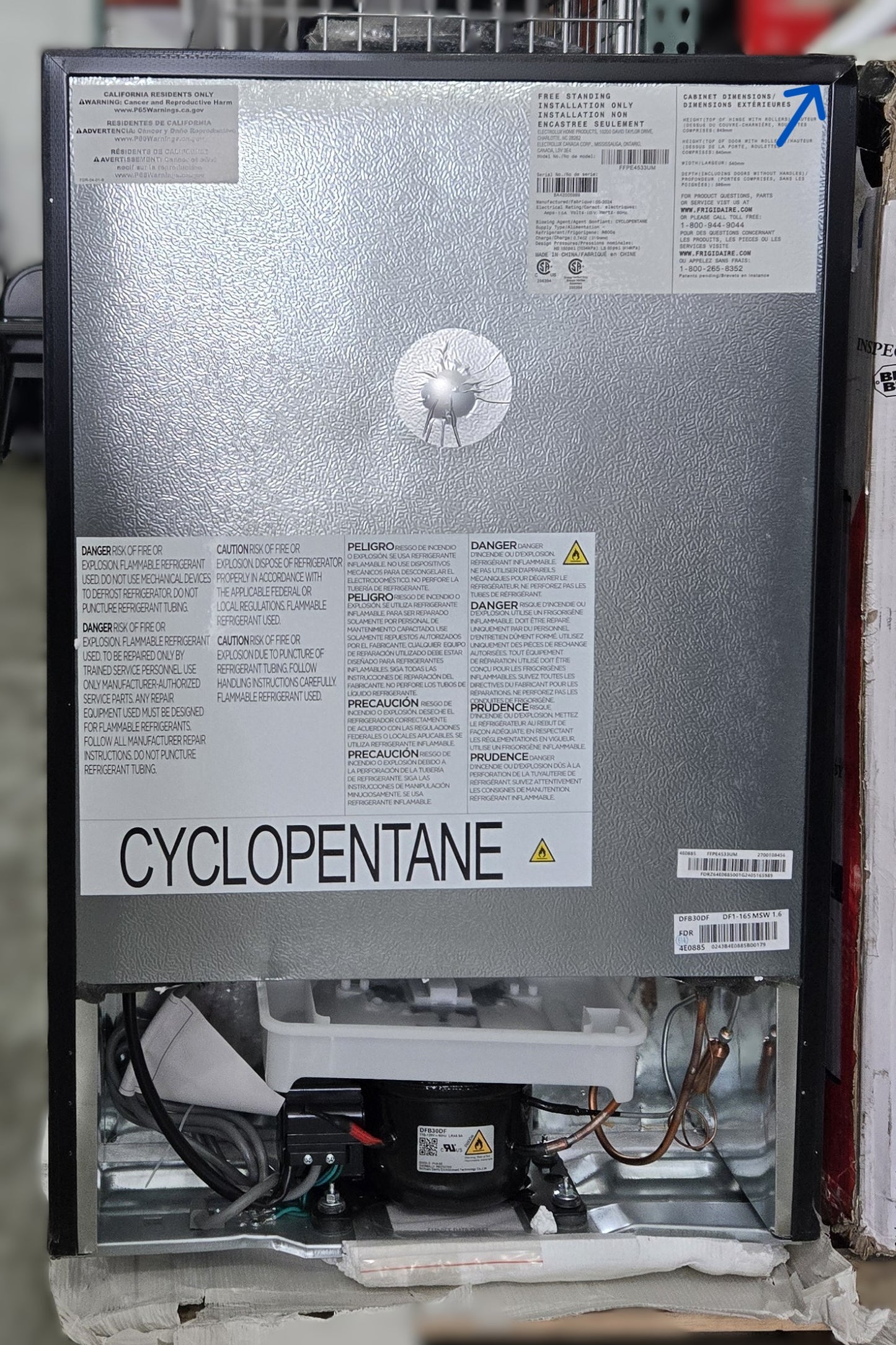 Frigidaire 4.5 Cu. Ft. Mini Fridge with Top Freezer - PICKUP ONLY