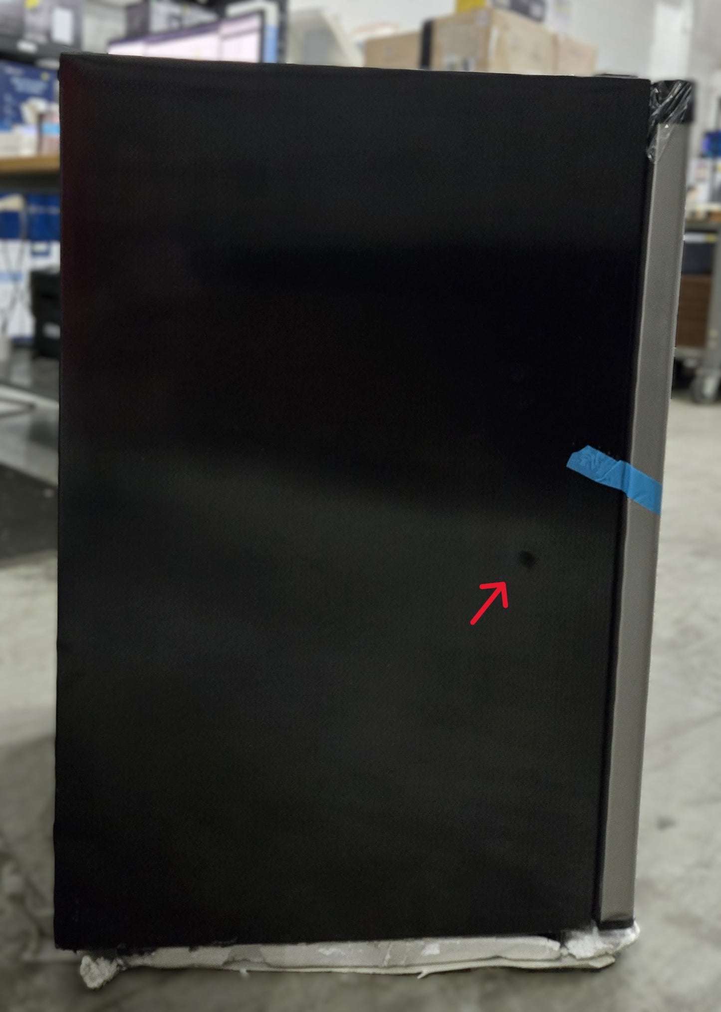 Frigidaire 4.5 Cu. Ft. Mini Fridge with Top Freeze - PICKUP ONLY