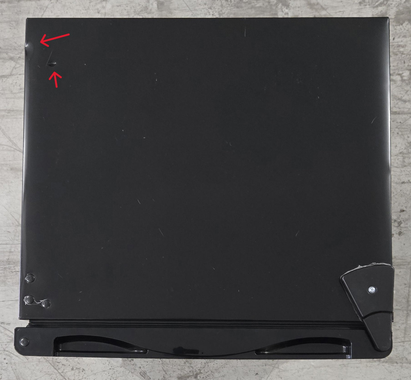 Insignia 2.6 Cu. Ft. Mini Fridge - Black *PICKUP ONLY