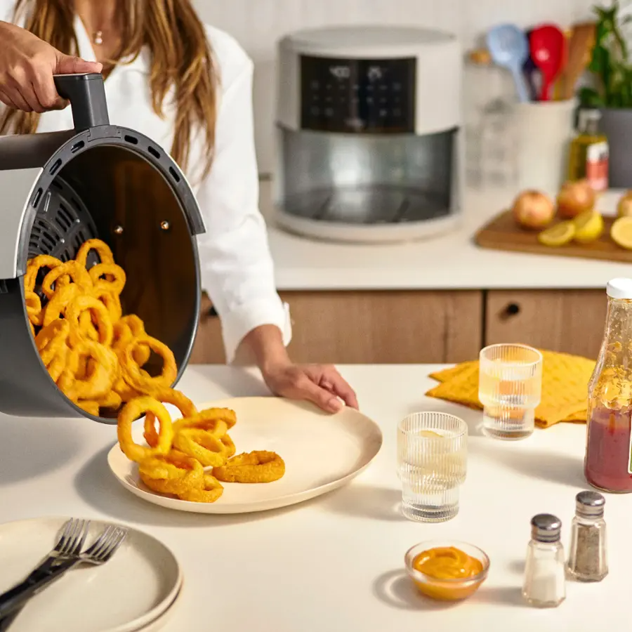bella PRO - SmartCrisp 8-qt. Touchscreen Air Fryer - Oatmilk