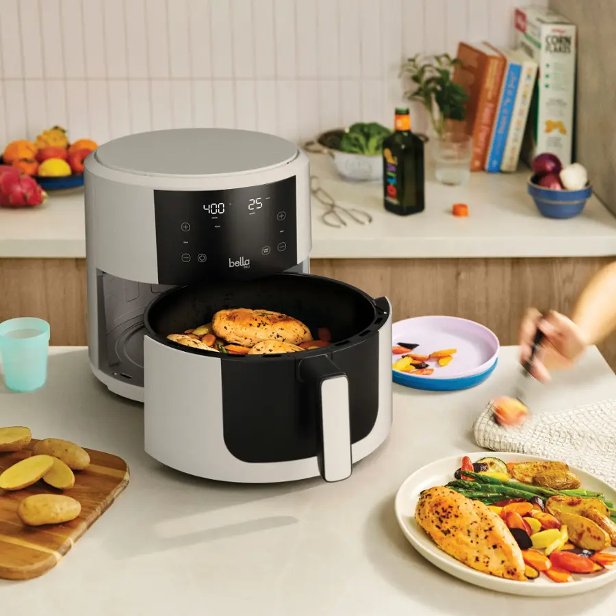 bella PRO - SmartCrisp 8-qt. Touchscreen Air Fryer - Oatmilk