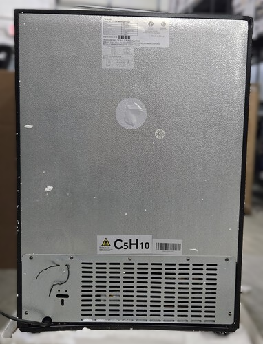 Newair 24" 177- Can Built-in Beverage Fridge - PICKUP ONLY