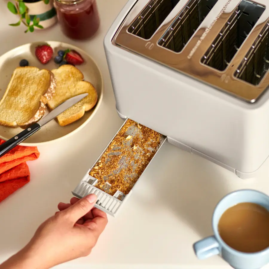 bella PRO - 4-Slice Toaster with Extra Wide Slots and Gluten Free button
