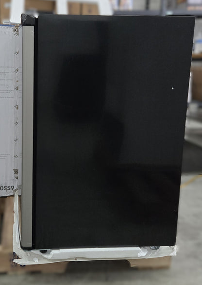 Frigidaire 4.5 Cu. Ft. Mini Fridge with Top Freezer - PICKUP ONLY