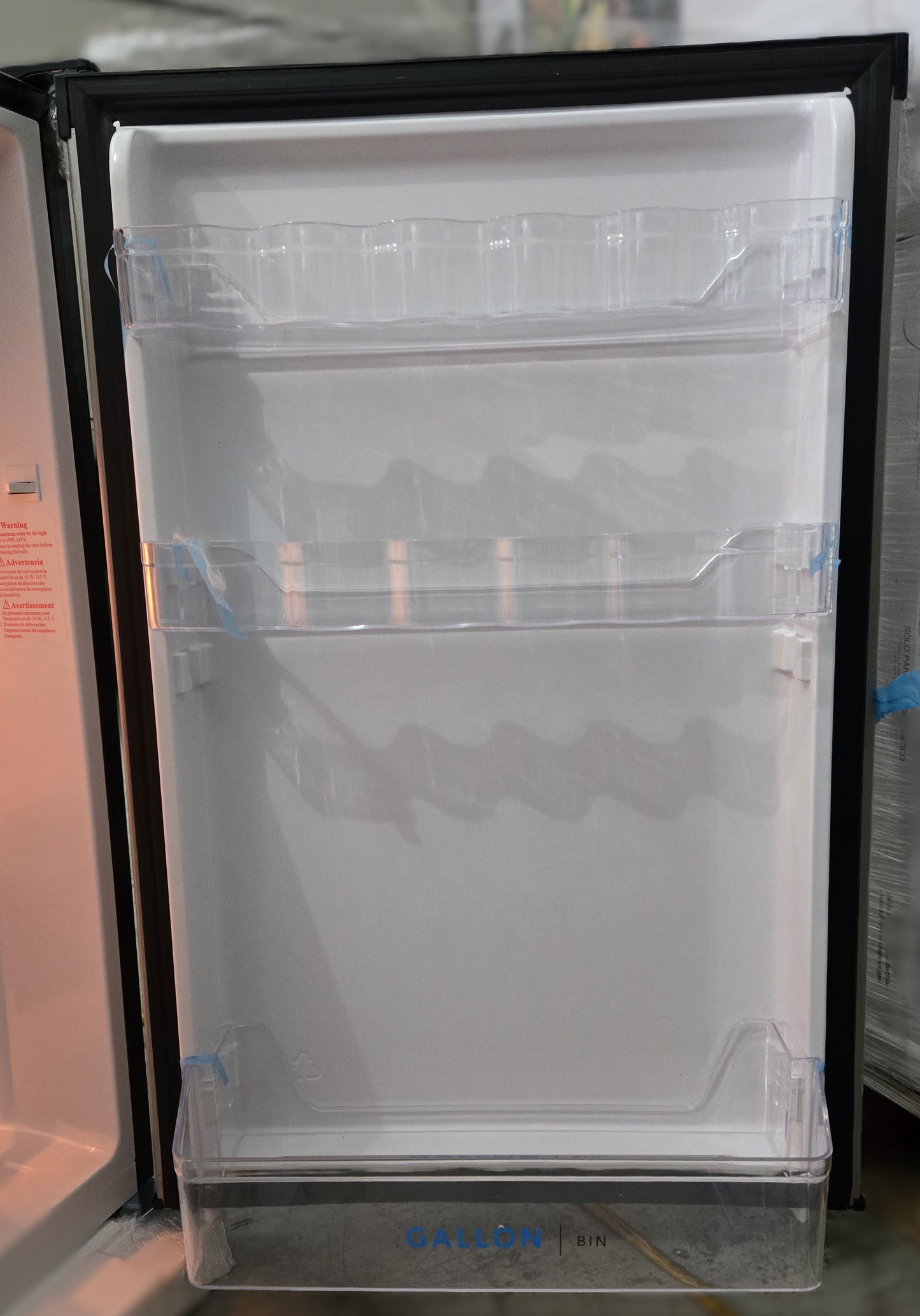 Frigidaire 4.5 Cu. Ft. Mini Fridge with Top Freezer - PICKUP ONLY