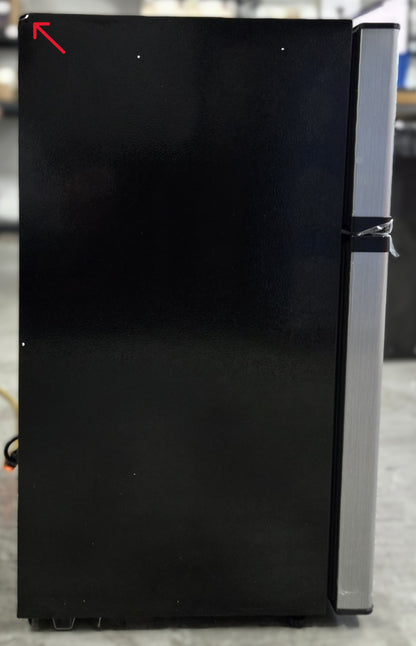 Insignia 3.0 Cu. Ft. Mini Fridge w/Top Freezer - PICKUP ONLY