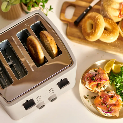 bella PRO - 4-Slice Toaster with Extra Wide Slots and Gluten Free button