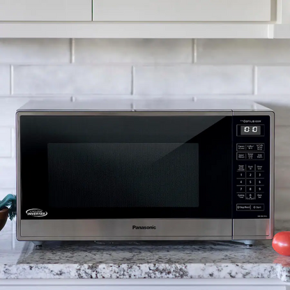 Panasonic - 1.6 Cu. Ft. 1250W SN77HS Microwave w/Cyclonic Inverter - Stainless Steel
